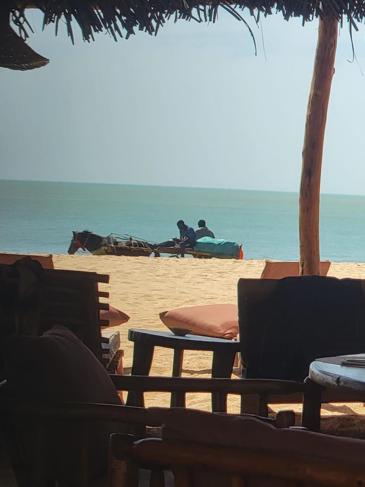 Le Dolmen De Mbour Apartment M'Bour Exterior photo